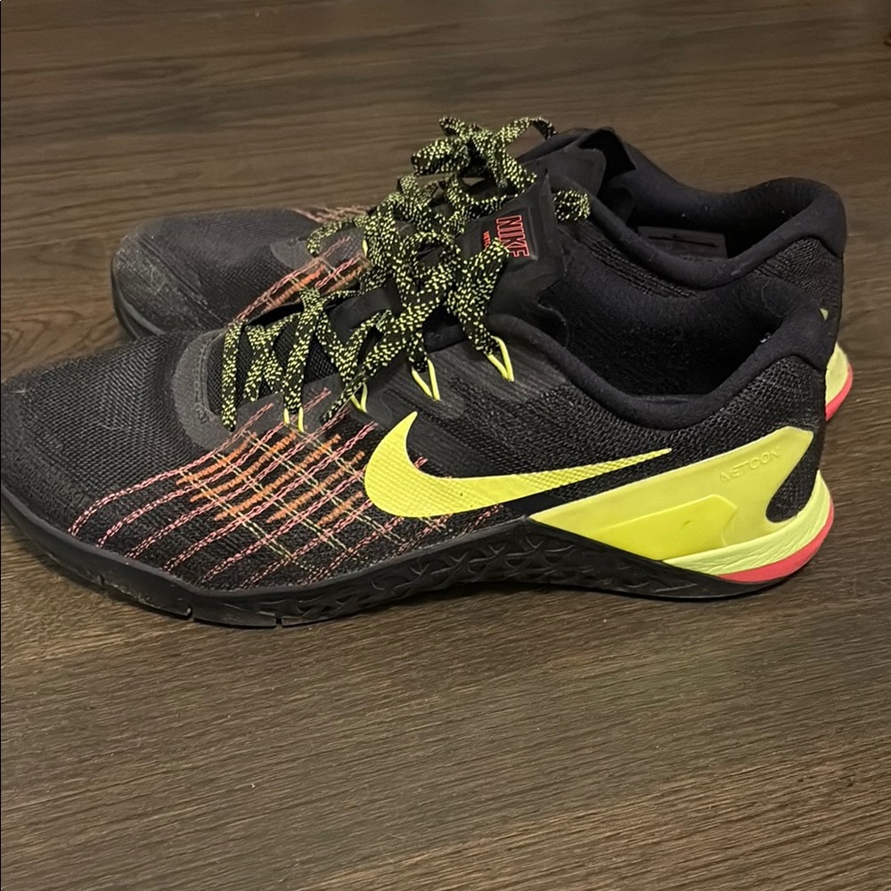 Nike Black and Neon Yellow Training Shoes